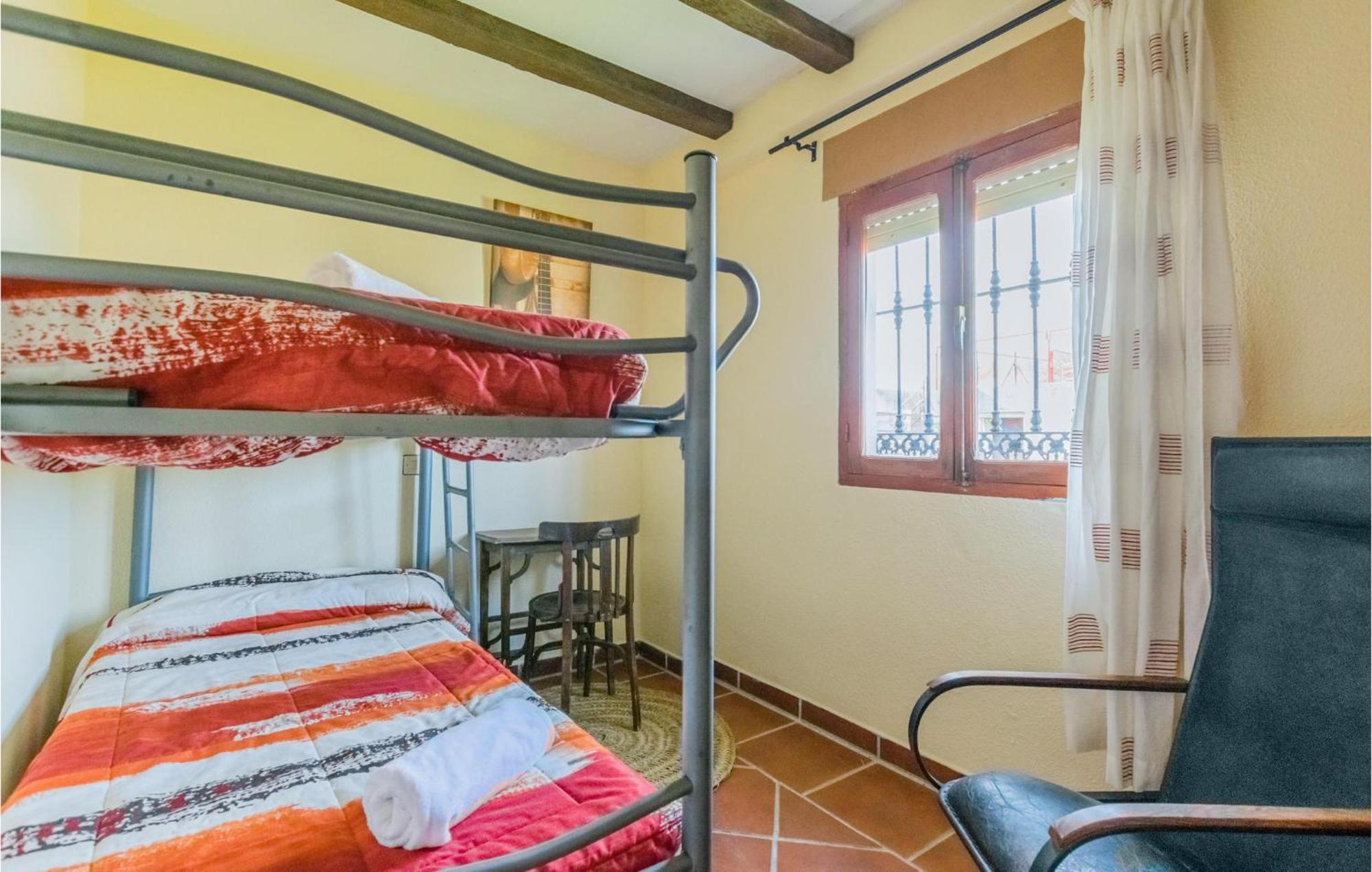 Gorgeous Home In Aldeaquemada With Swimming Pool ภายนอก รูปภาพ